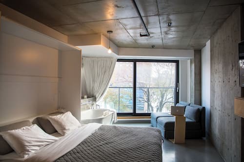 Deluxe-Doppelzimmer, 1 King-Bett, Badewanne | Ausblick vom Zimmer