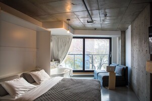 Deluxe Double Room, 1 King Bed, Bathtub | View from room