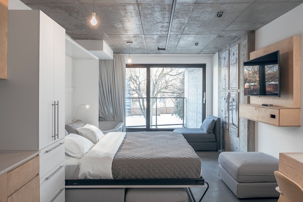 Quarto casal luxo, 1 cama King, banheira | 1 quarto, roupas de cama premium, edredons de pluma