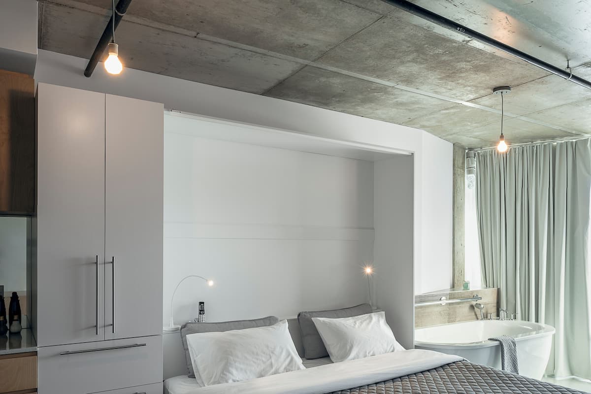 Deluxe tweepersoonskamer, 1 kingsize bed, bad | 1 slaapkamer, luxe beddengoed, donzen dekbedden