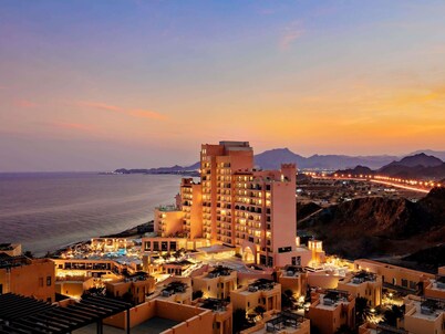 Fairmont Fujairah Beach Resort