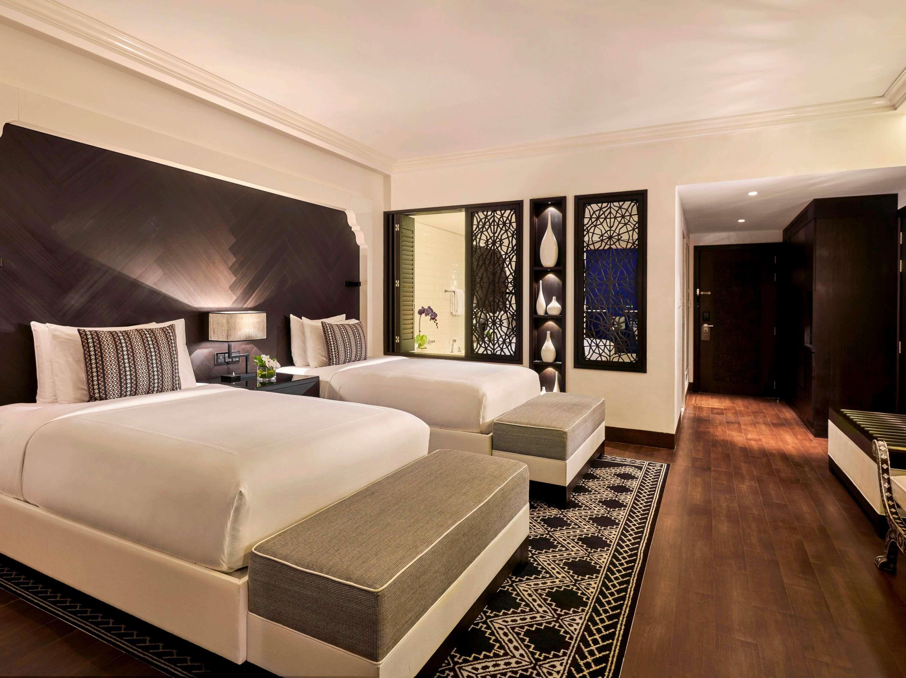 Deluxe Room, 2 Queen Beds, Ocean View | Minibar, in-room safe, desk, laptop workspace