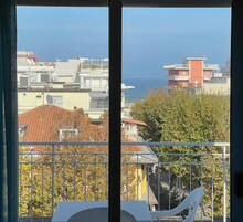 Estúdio superior, 1 cama de casal, vista para o mar | Terraço/pátio