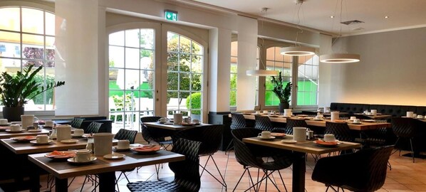 Restaurant - Hotel Sonderfeld (Grevenbroich)