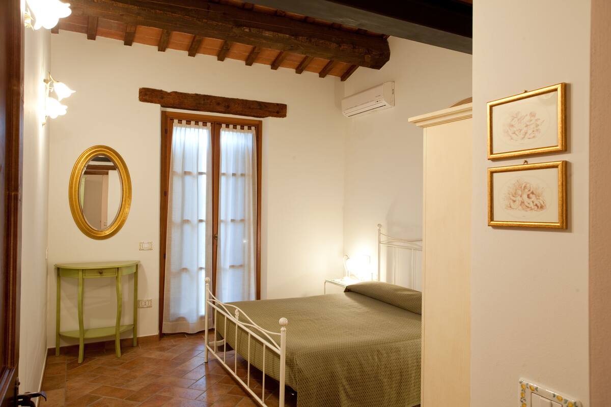 Desk, iron/ironing board, free cots/infant beds, free WiFi