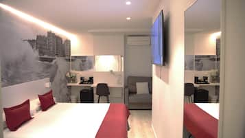 Deluxe-Zimmer | Hochwertige Bettwaren, Daunenbettdecken, Zimmersafe