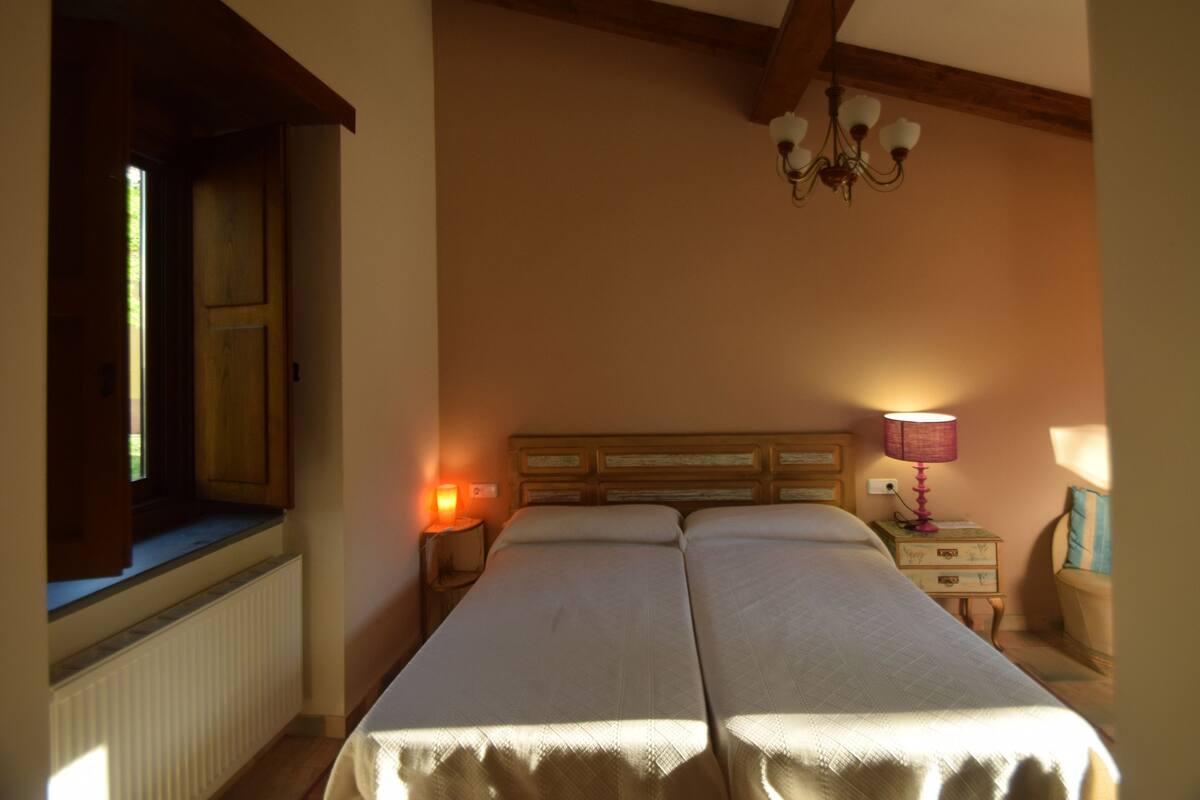 Desk, rollaway beds, free WiFi, individually decorated
