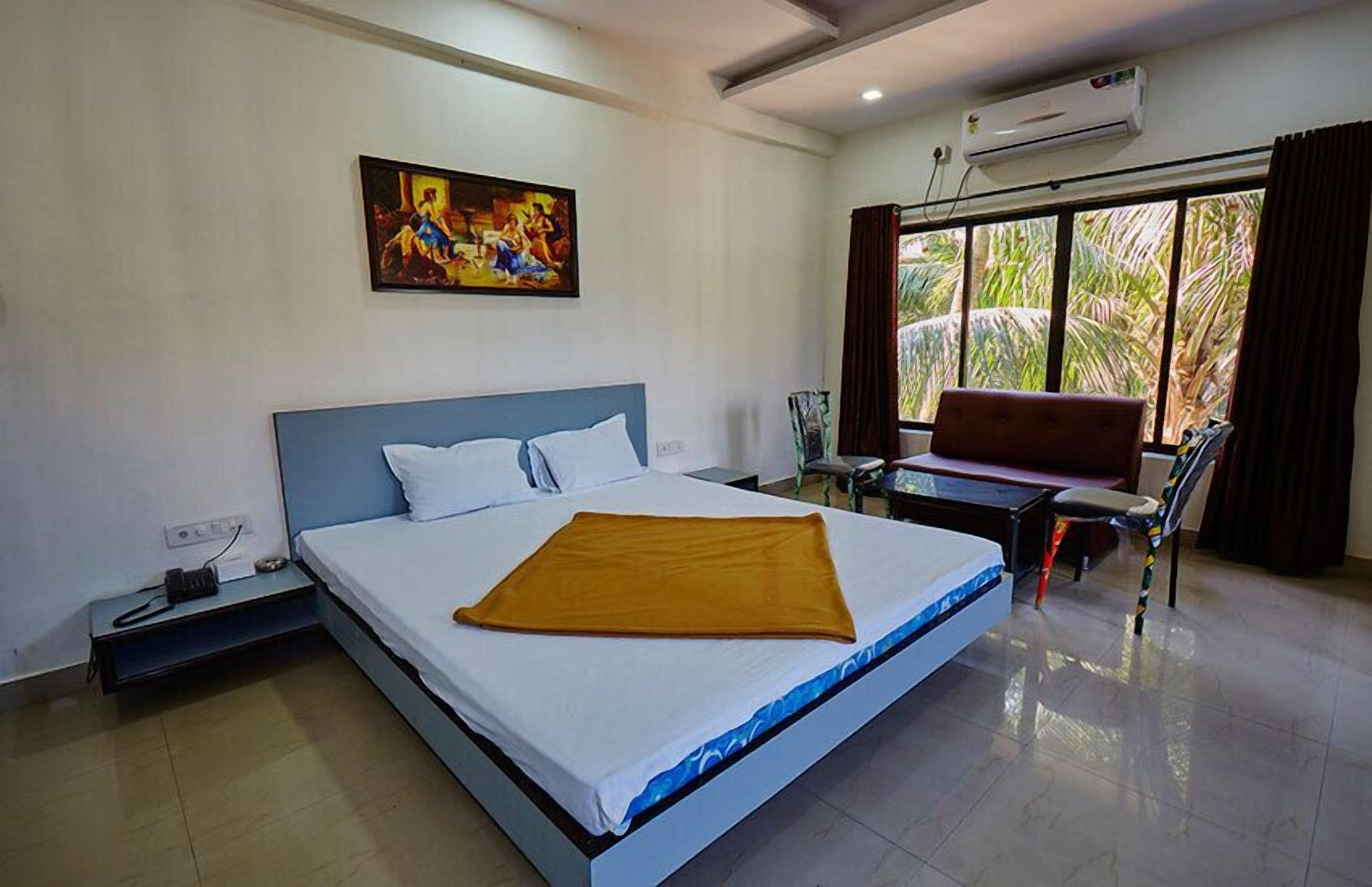 Bureau, chambres insonorisées, lits pliants/supplémentaires