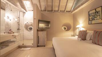 Egyptian cotton sheets, premium bedding, down duvets, minibar