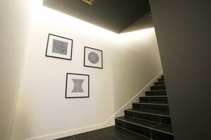 Staircase - Hotel Lavieen (Seoul)