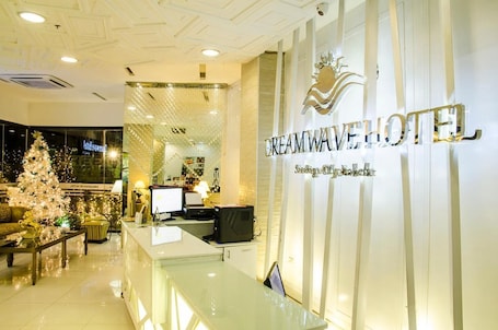 Lobby. Dreamwave Hotel Santiago City