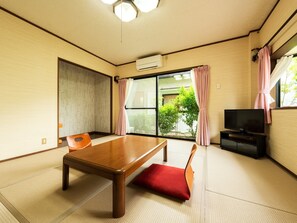 Individually decorated, free WiFi, bed sheets - Koto no Kashin (Yufu)