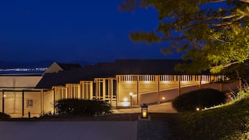 ์๋ฐ ์์ค ๊ตฌ๋ด