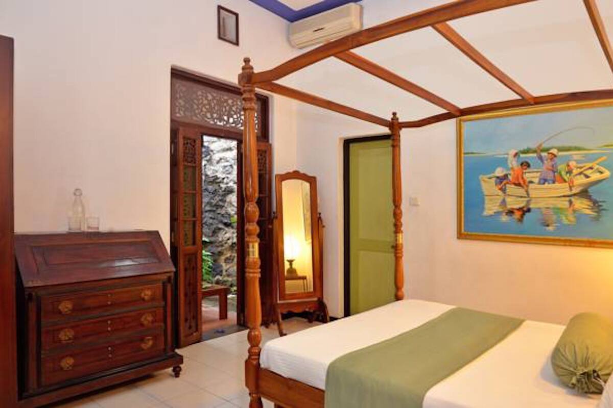 Deluxe Double Room, 1 Queen Bed | Desk, soundproofing, free WiFi, bed sheets