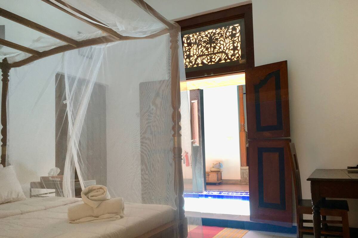 Signature Room, 1 Queen Bed, Pool Access | View from room