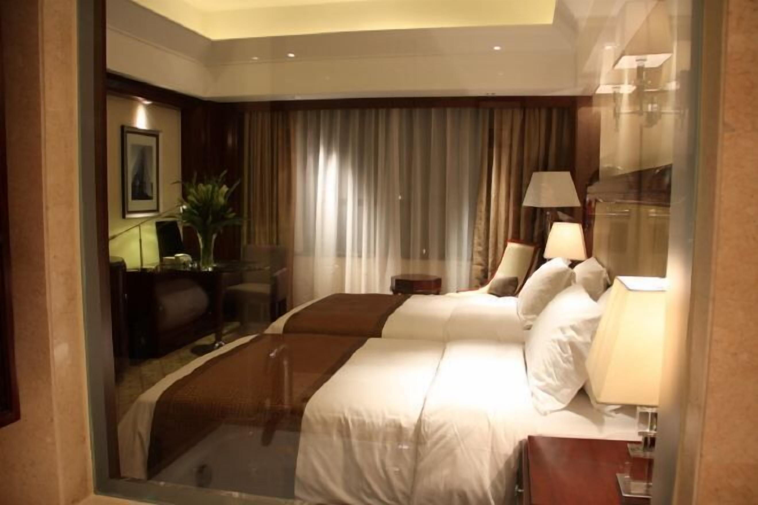 In-room safe, desk, iron/ironing board, free cots/infant beds