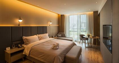 Kingdom Shuyue Hotel