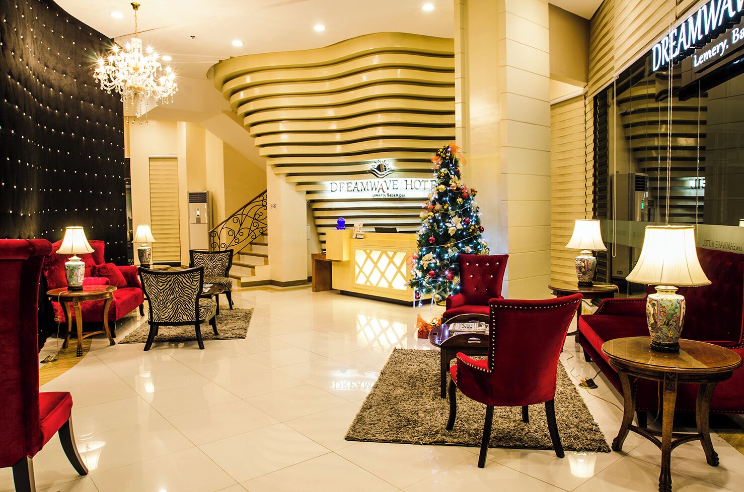 Minibar, desk, bed sheets