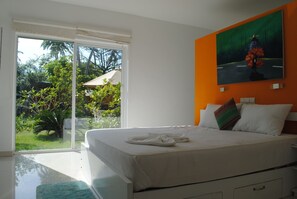 Chambre Double Supérieure, vue jardin, côté jardin | Literie de qualité supérieure, coffres-forts dans les chambres, bureau
