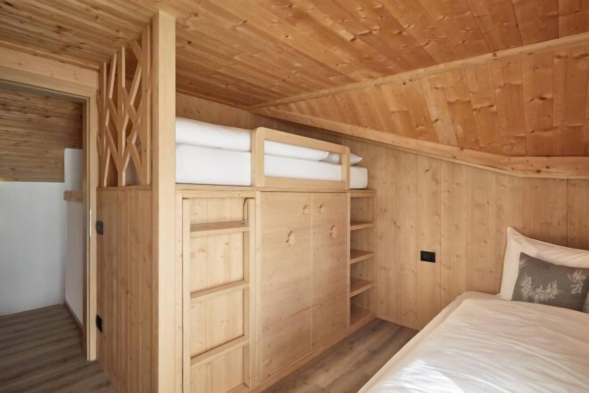 2 chambres, literie de qualité supérieure, couette en duvet d'oie