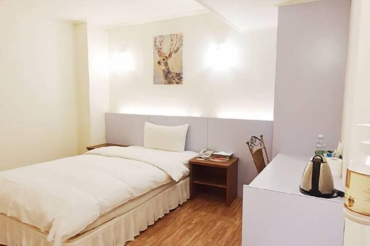 Desk, WiFi (free), bed sheets