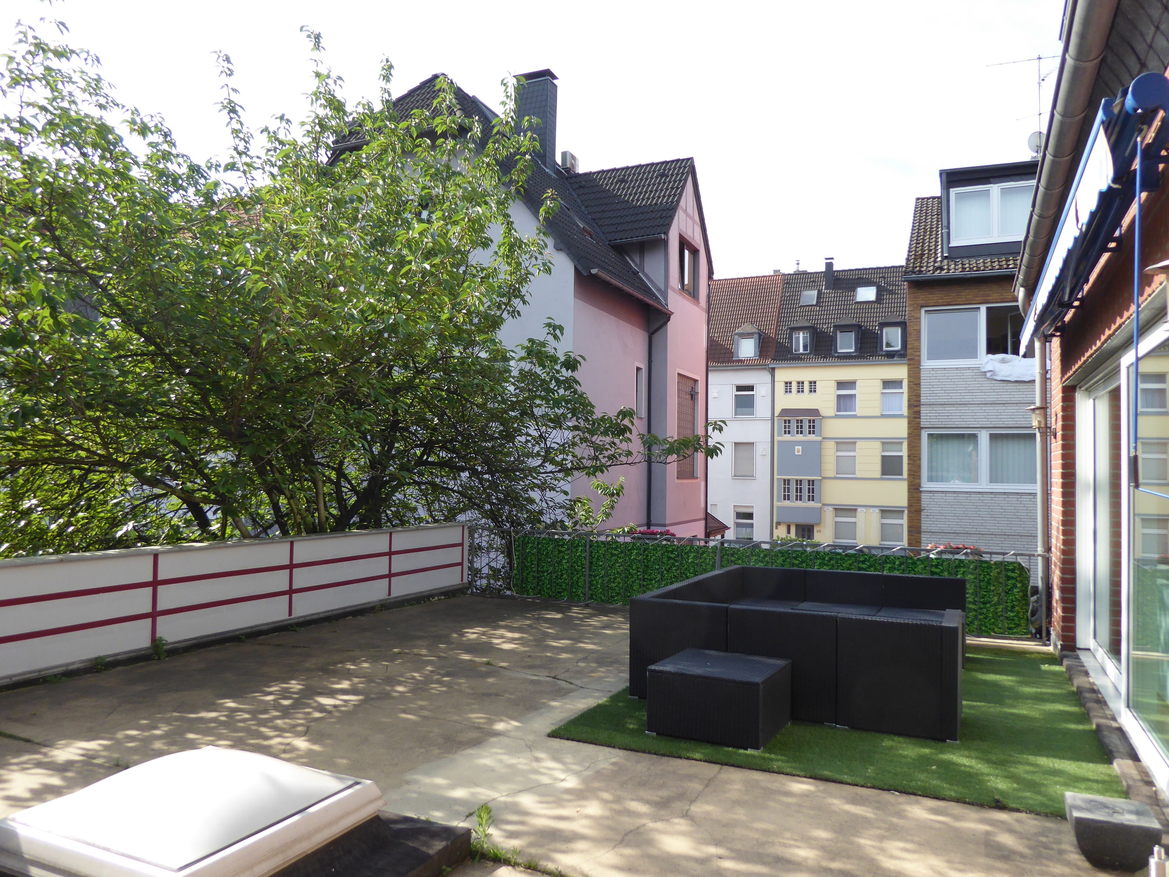 Deluxe-Apartment, 1 Schlafzimmer, Küche, Blick auf den Innenhof | Hochwertige Bettwaren, Minibar, Zimmersafe, individuell dekoriert