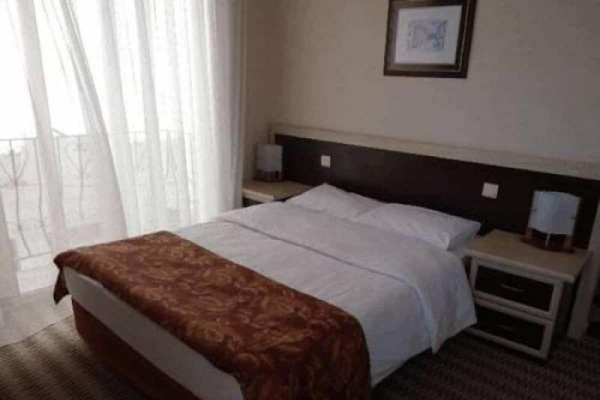 Desk, free cots/infant beds, free rollaway beds, free WiFi