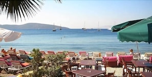 Beach nearby - Gozde Deniz Hotel (Bodrum)