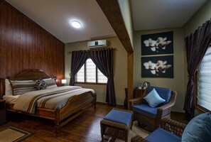 Suite – executive | Allergitestet sengetøy, safe på rommet og skrivebord