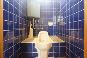 Bathroom - Lodging A Takayama (Takayama)