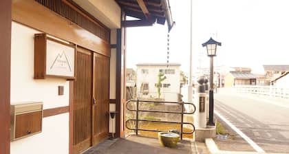 Lodging A Takayama