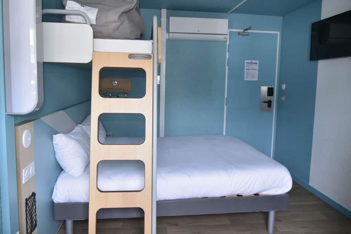 Standard Room, 3 Single Beds