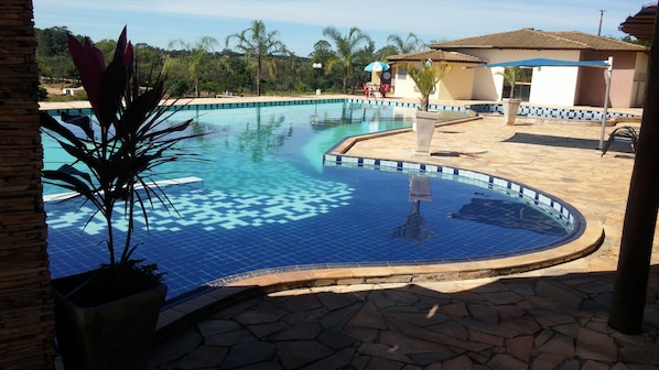 Outdoor pool, pool umbrellas
