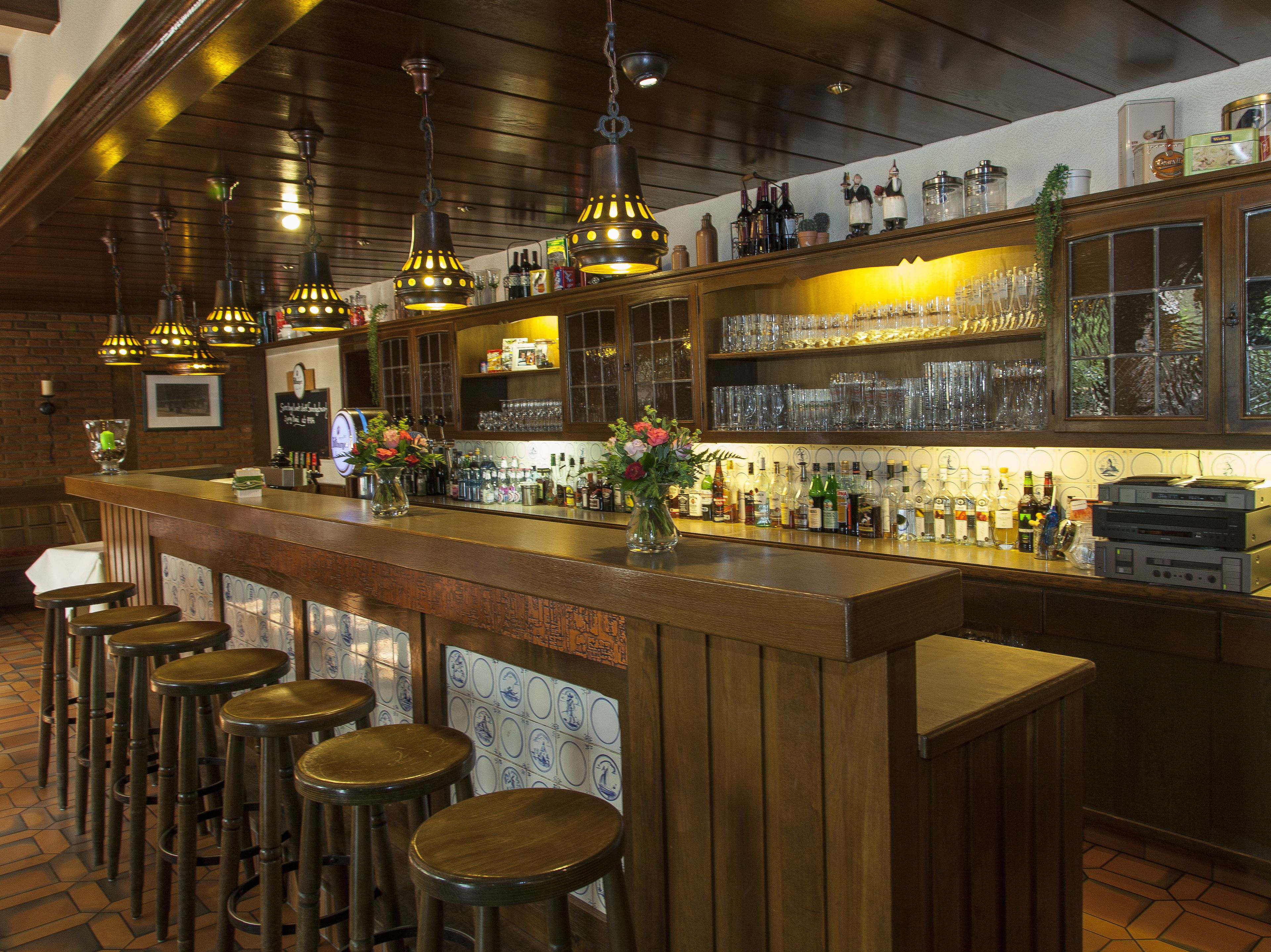酒吧（店内）