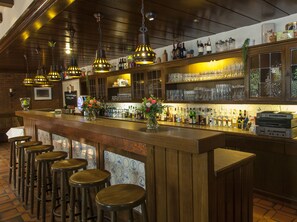 Bar (en la propiedad)