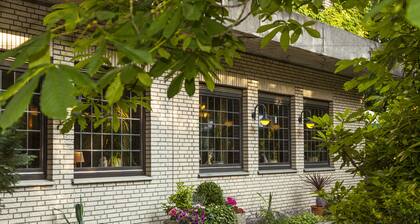 Hotel Restaurant BrĂŒgge