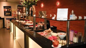 Petit déjeuner buffet