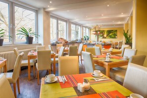 Daily buffet breakfast (EUR 15 per person)