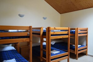 Family Room, Shared Bathroom | Blackout curtains, cots/infant beds, rollaway beds