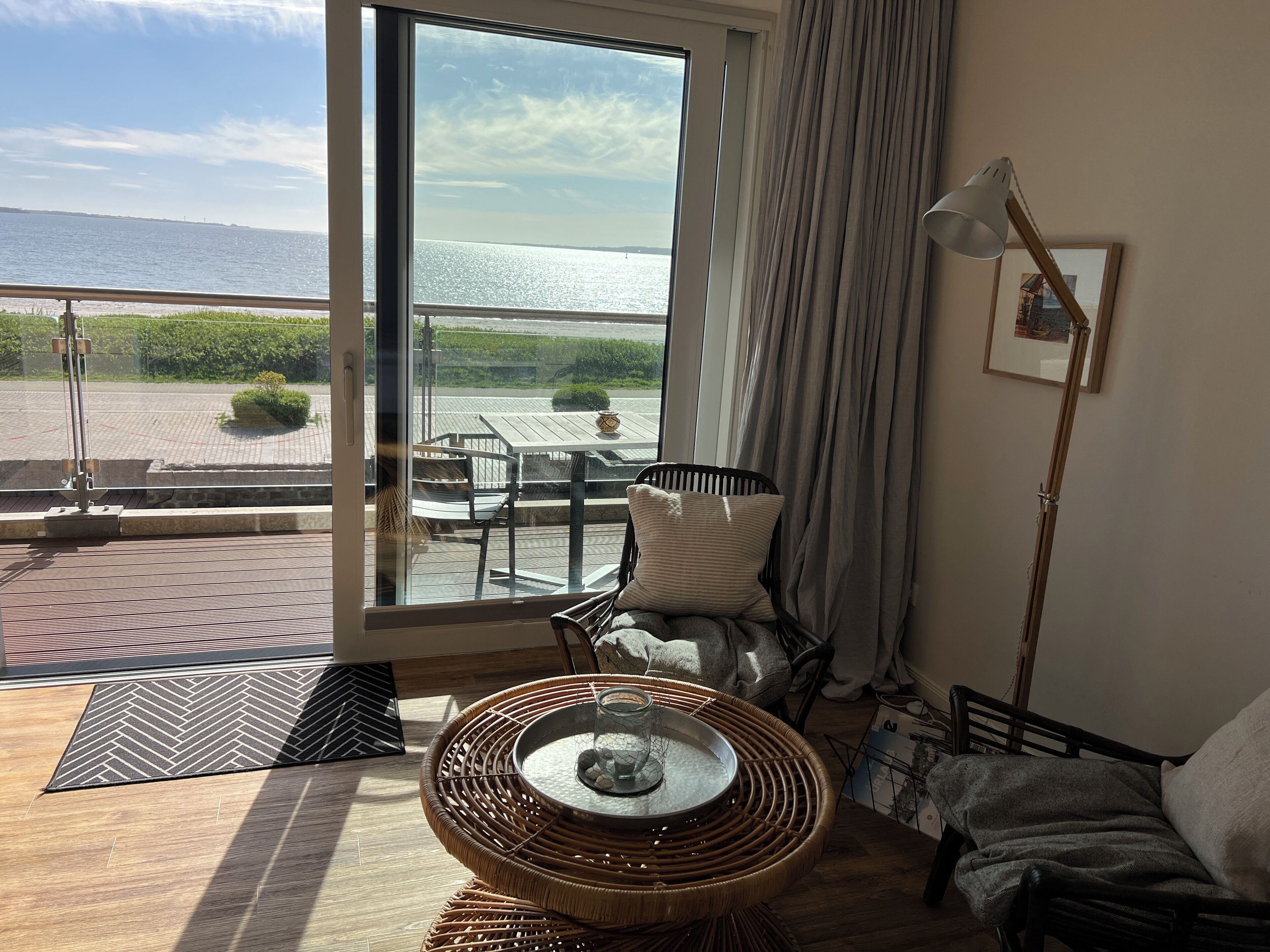 deluxe double room, balcony, sea view | minibar, blackout curtains, iron/ironing board, free cots/infant beds