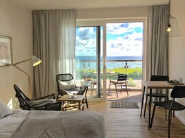 Deluxe tweepersoonskamer, balkon, uitzicht op zee | Kameruitzicht
