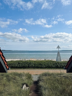 Departamento Deluxe, 2 habitaciones, sauna, vista al mar (Dünenhaus) | Vista a la playa o el mar