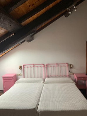 Blackout curtains, free WiFi, bed sheets