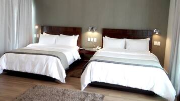 In-room safe, individually decorated, desk, iron/ironing board