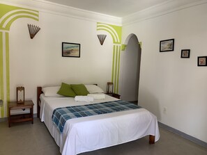 Habitación con 1 cama doble o 2 individuales | Tabla de planchar con plancha y wifi gratis