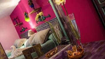 Standard Quadruple Room | Desk, iron/ironing board, free WiFi, bed sheets