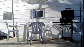 Vacation Cottage | Terrace/patio