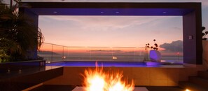Outdoor pool, pool loungers - D Terrace Luxury Residences (Puerto Vallarta)