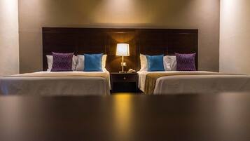 Double Room | Desk, iron/ironing board, free cribs/infant beds, free rollaway beds