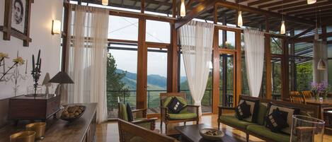 Sala de estar en el lobby